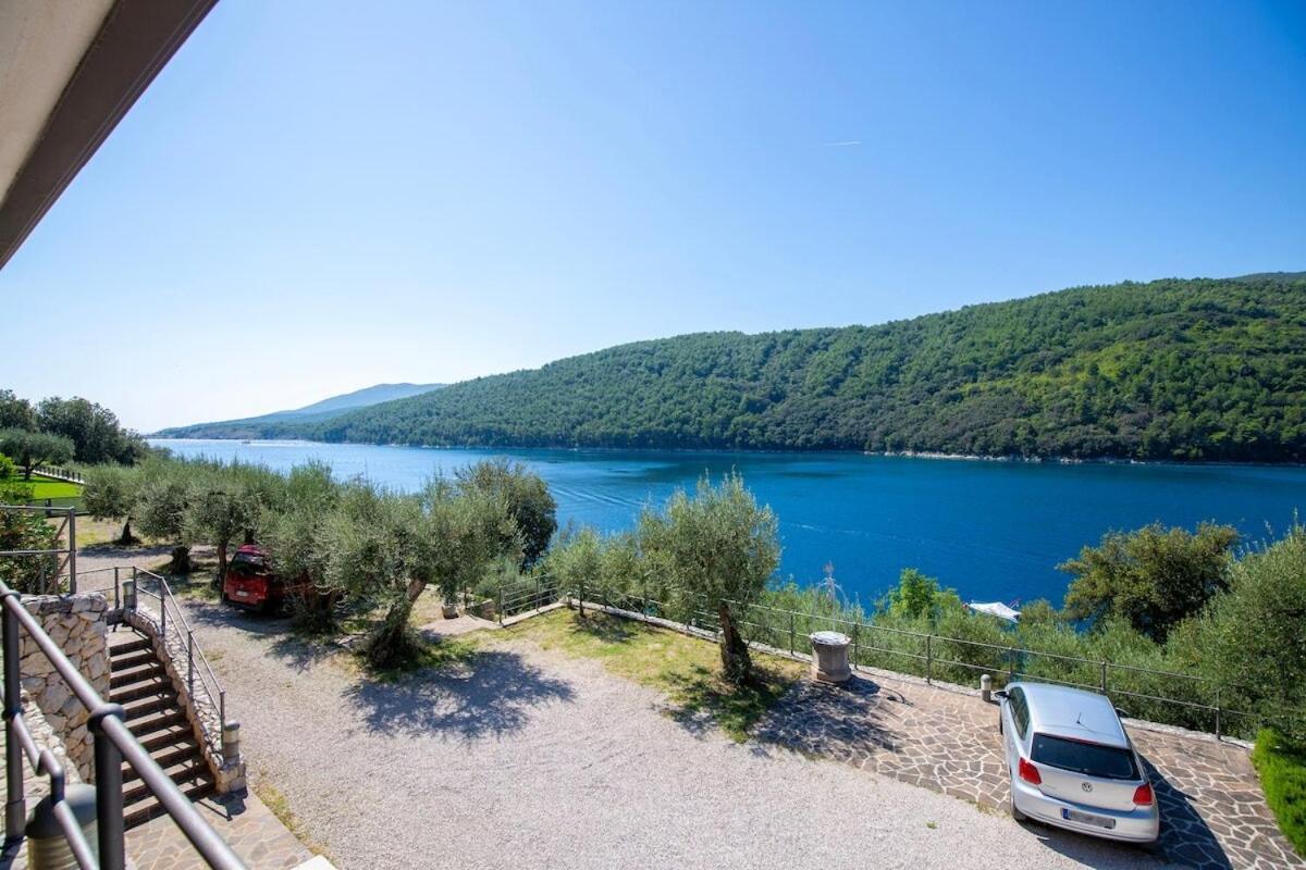 Istria Sea Side Apartment 210 & 209 Labin  Szoba fotó